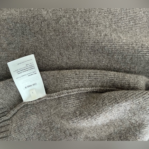LISA YANG Lynna cashmere cardigan in Truffle Size 1 - Picture 6 of 8